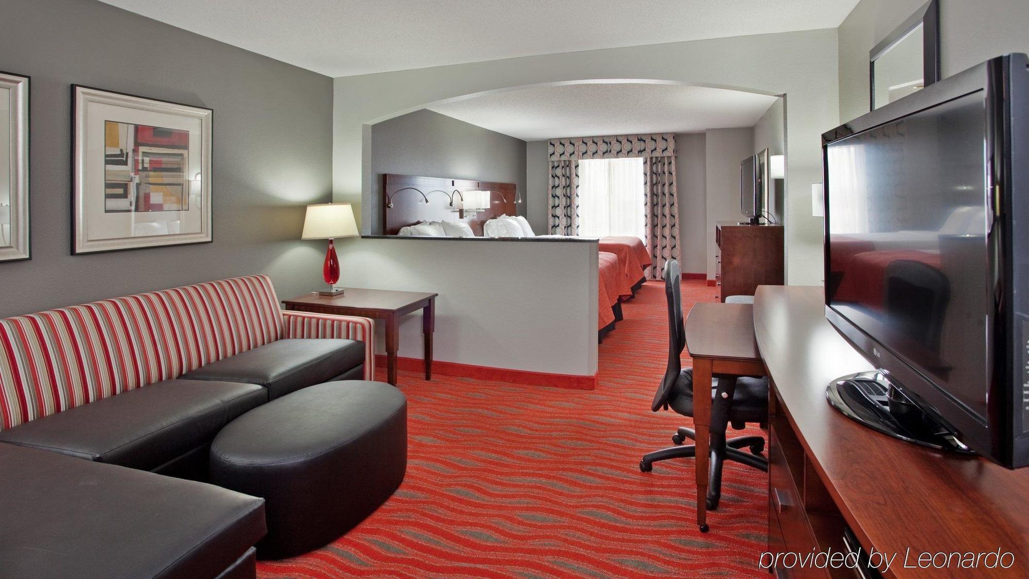 Holiday Inn Express Kearney, An Ihg Hotel Room photo